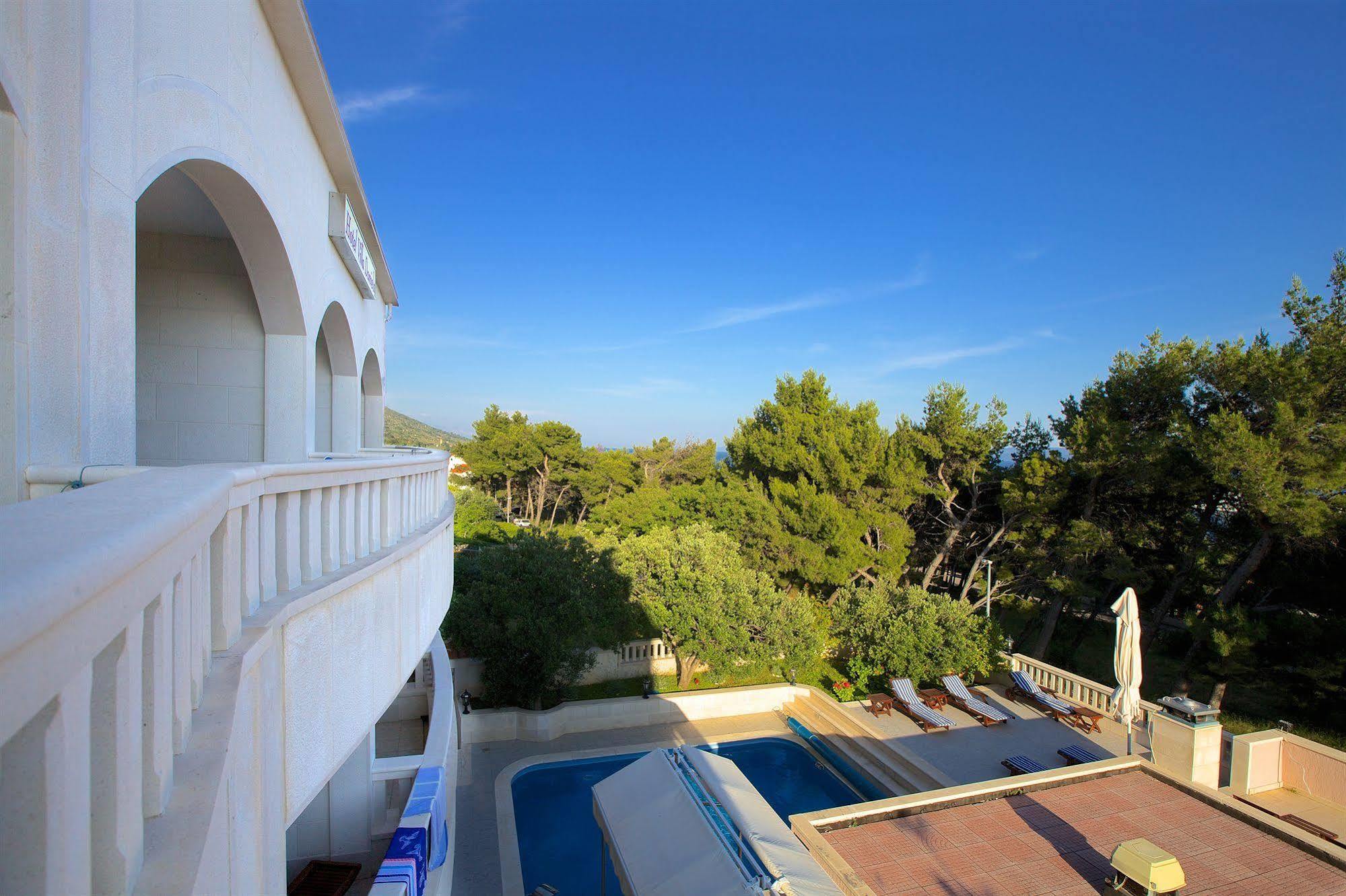 Villa Daniela Μπολ Εξωτερικό φωτογραφία